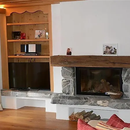 Schonried Sleeps 6 Wifi アパート グスタード